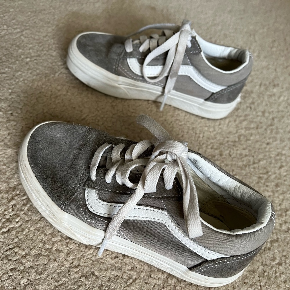 Kids old school vans -size 12